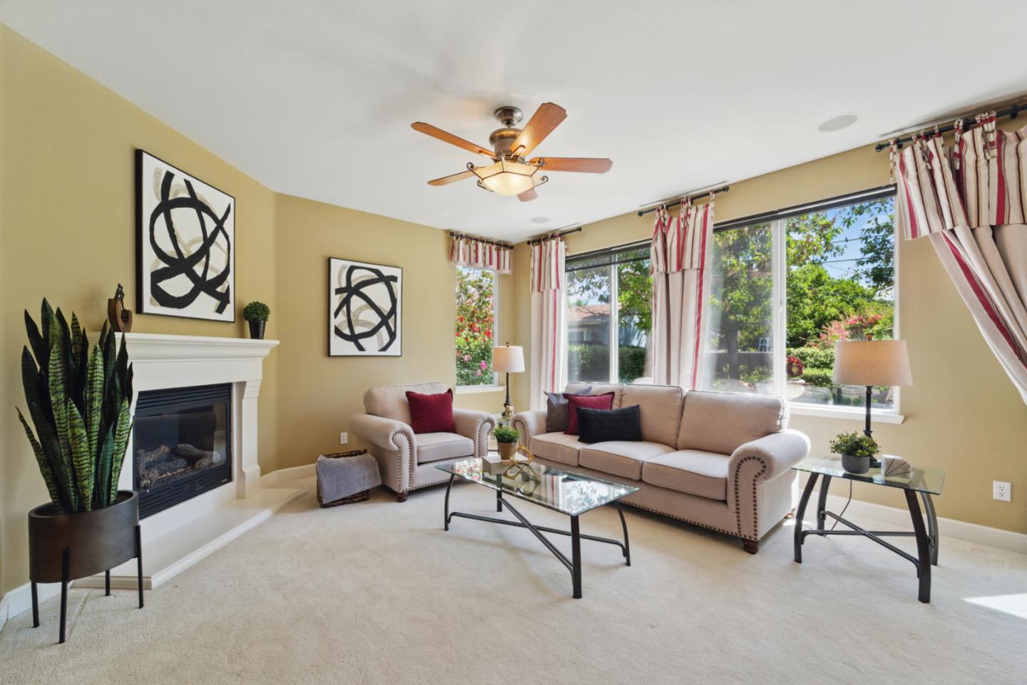 Detail Gallery Image 12 of 37 For 1353 Cristal Ct, San Jose,  CA 95127 - 4 Beds | 3 Baths