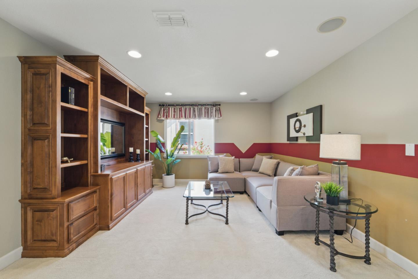 Detail Gallery Image 15 of 37 For 1353 Cristal Ct, San Jose,  CA 95127 - 4 Beds | 3 Baths