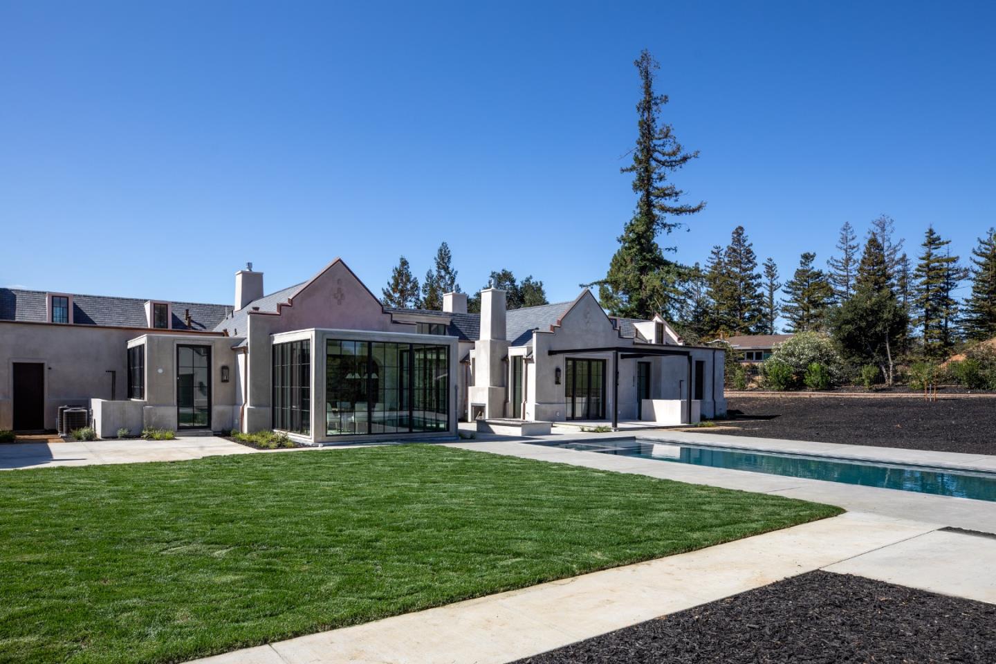 Detail Gallery Image 3 of 5 For 26321 Alexander Pl, Los Altos Hills,  CA 94022 - 6 Beds | 6/2 Baths