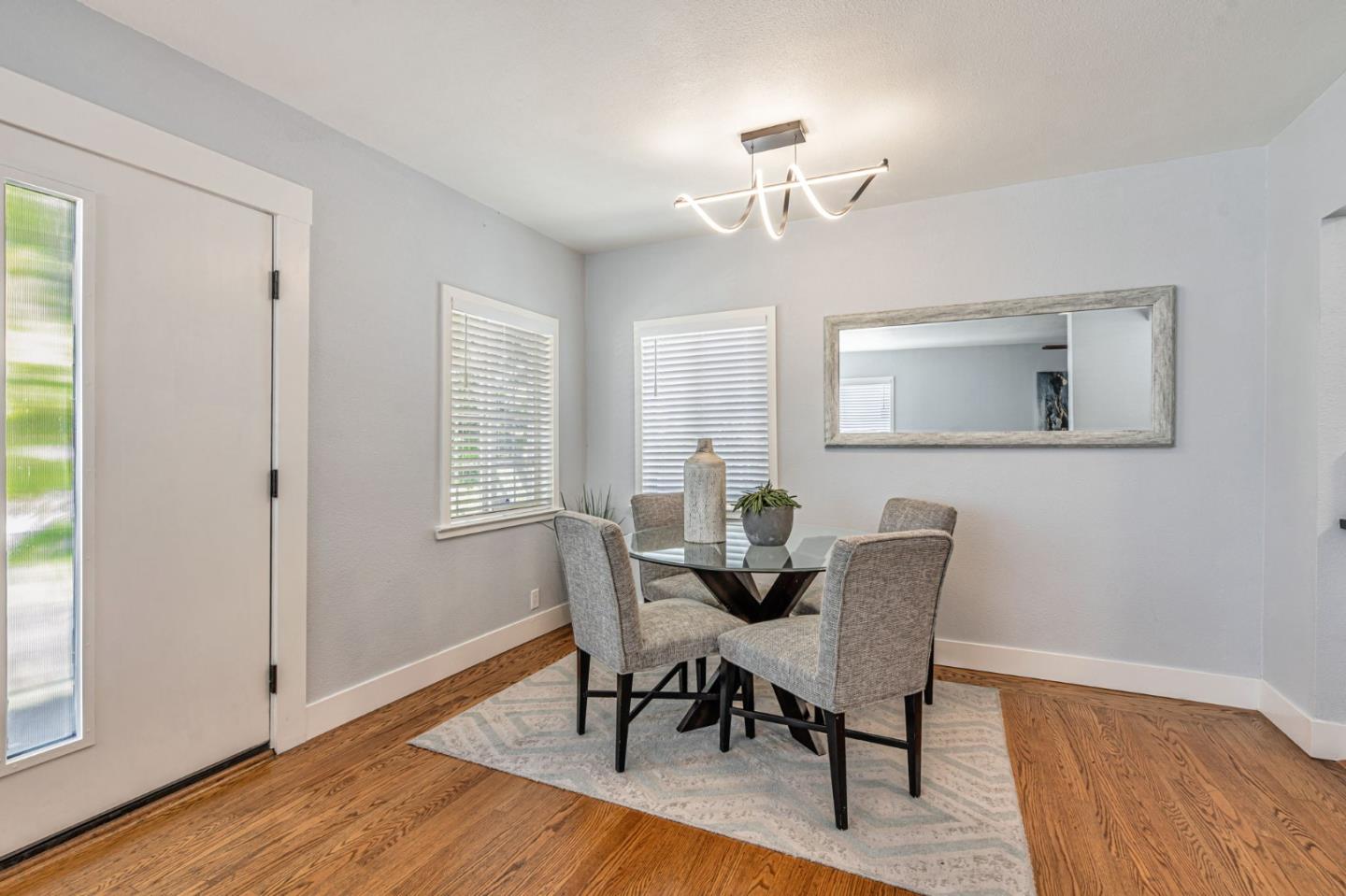 Detail Gallery Image 14 of 36 For 2825 Wallace St, Berkeley,  CA 94702 - 3 Beds | 1 Baths