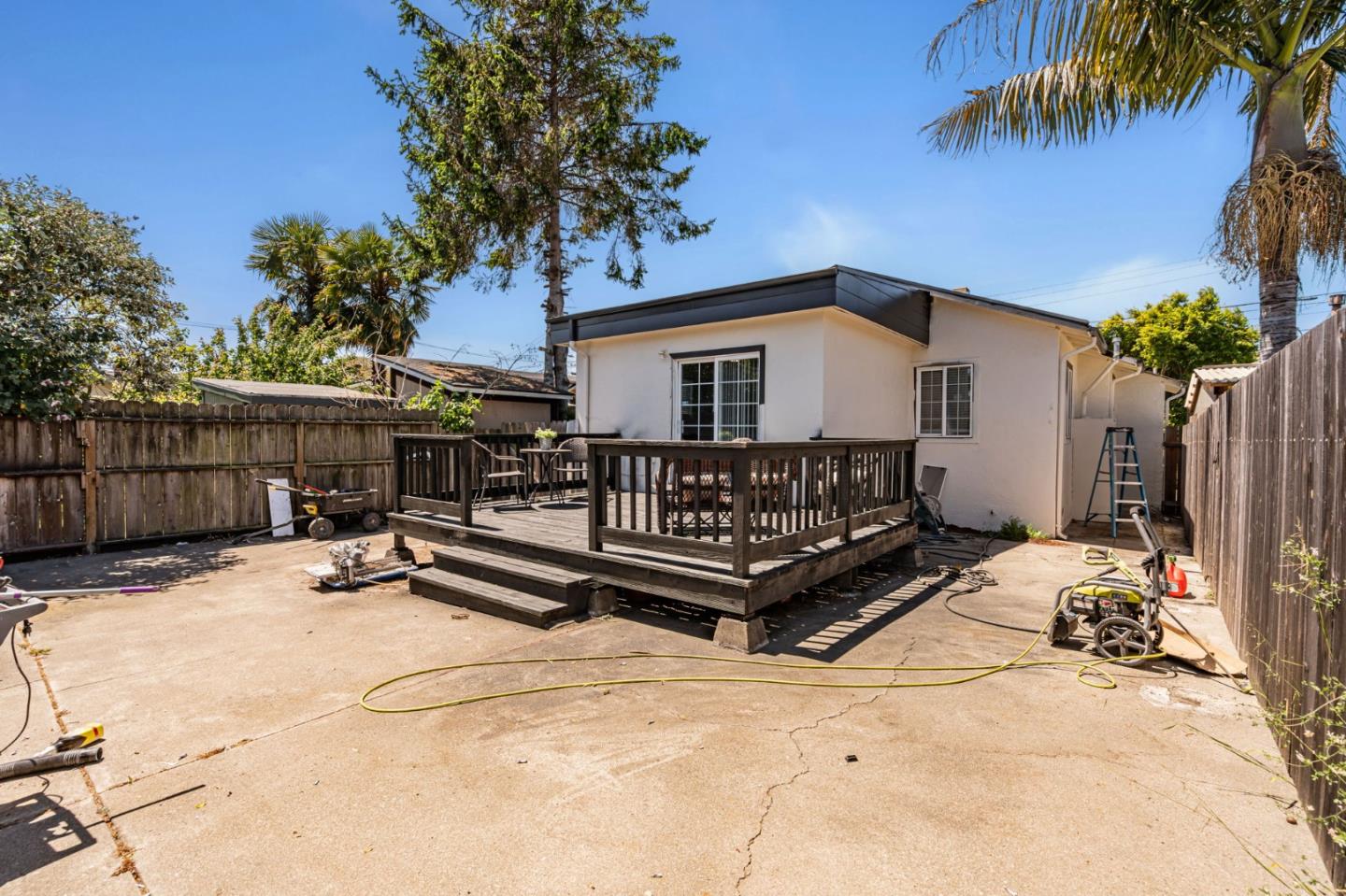 Detail Gallery Image 32 of 36 For 2825 Wallace St, Berkeley,  CA 94702 - 3 Beds | 1 Baths