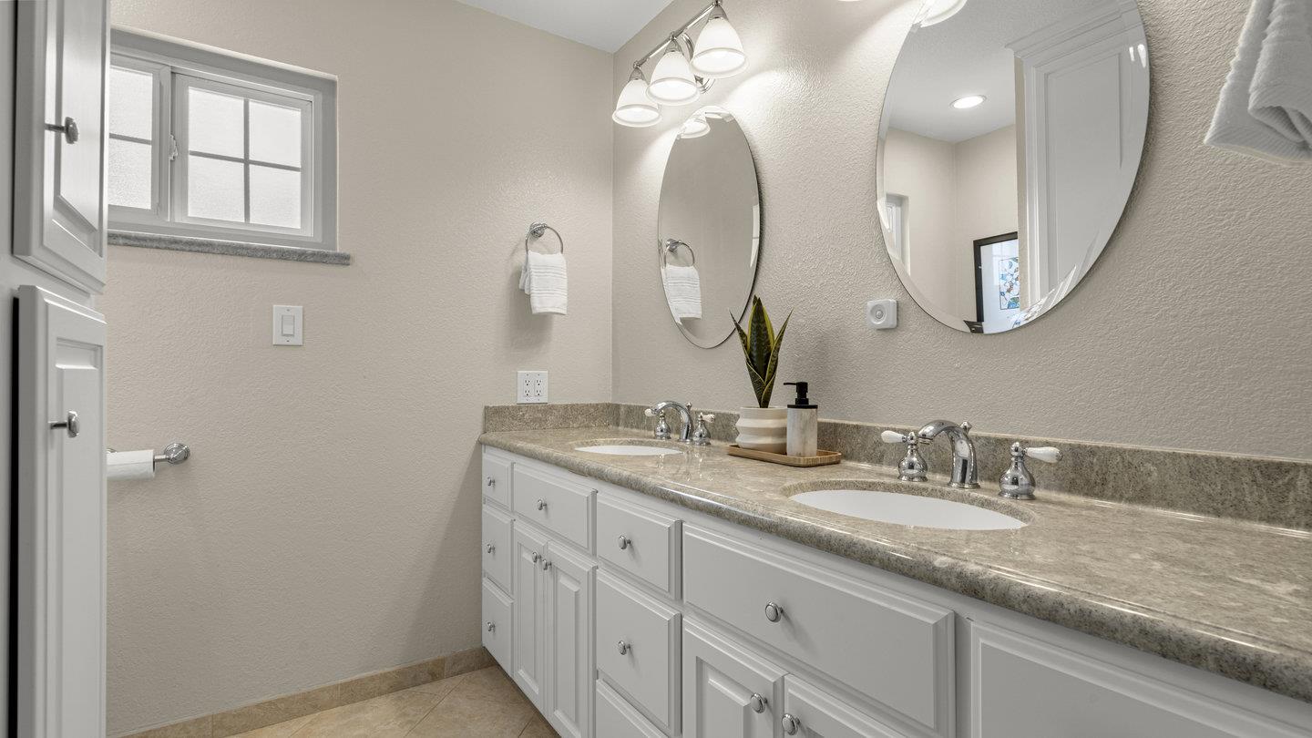 Detail Gallery Image 29 of 41 For 1039 Almarida Dr, Campbell,  CA 95128 - 4 Beds | 2 Baths