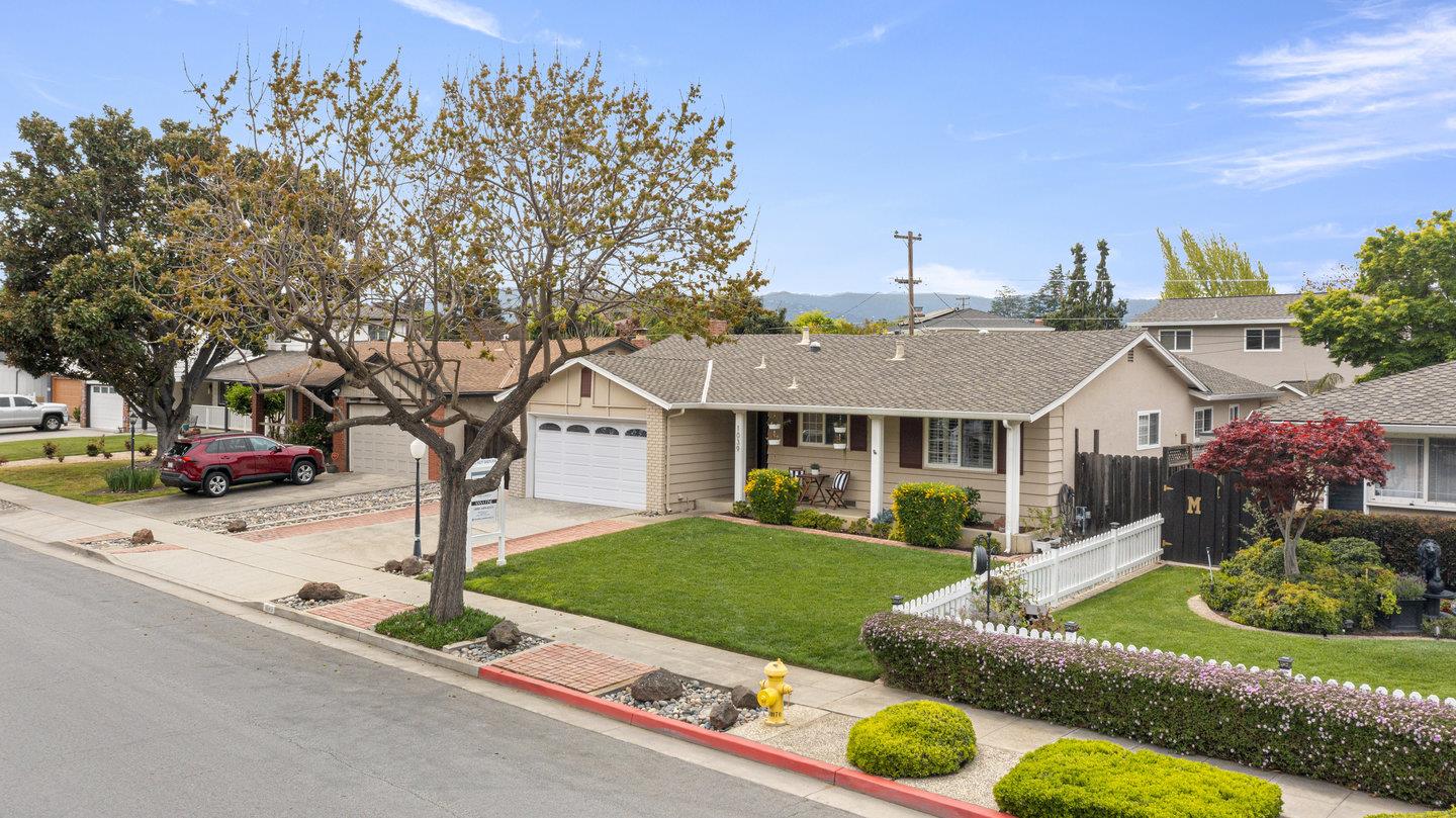 Detail Gallery Image 38 of 41 For 1039 Almarida Dr, Campbell,  CA 95128 - 4 Beds | 2 Baths