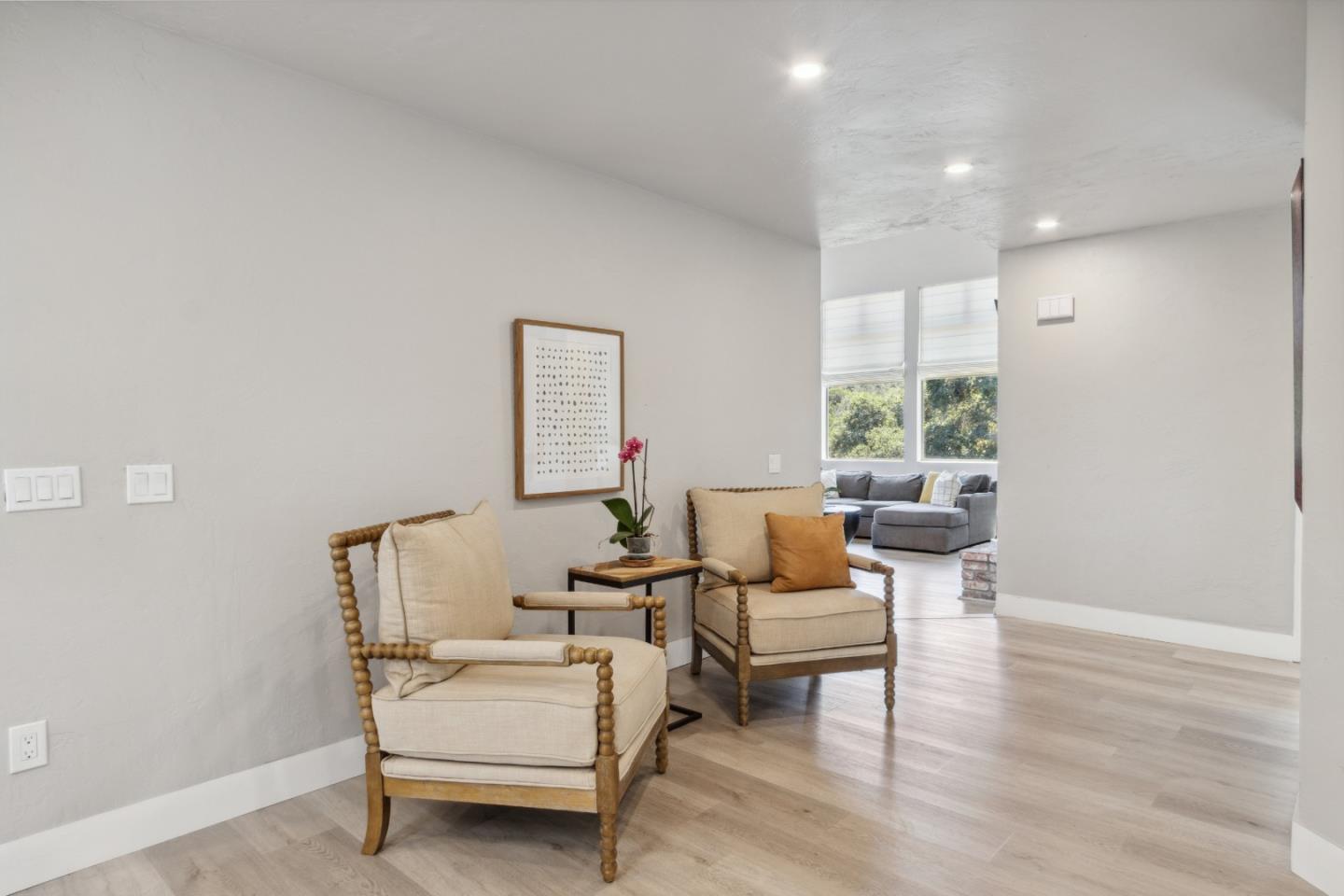 Detail Gallery Image 15 of 77 For 26045 Toro Rd, Salinas,  CA 93908 - 4 Beds | 2 Baths