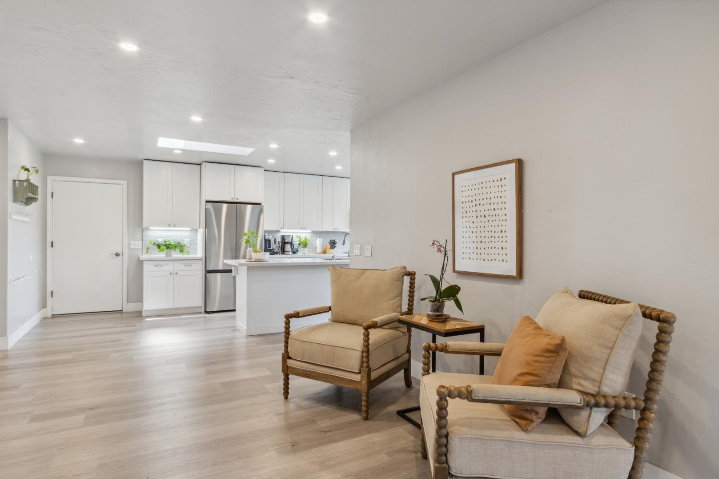 Detail Gallery Image 16 of 77 For 26045 Toro Rd, Salinas,  CA 93908 - 4 Beds | 2 Baths