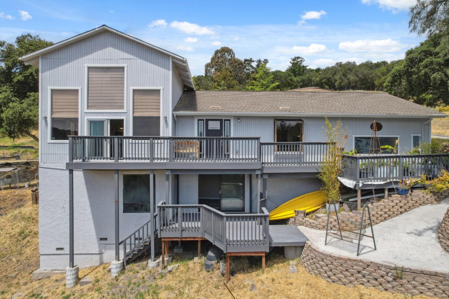 Detail Gallery Image 2 of 77 For 26045 Toro Rd, Salinas,  CA 93908 - 4 Beds | 2 Baths