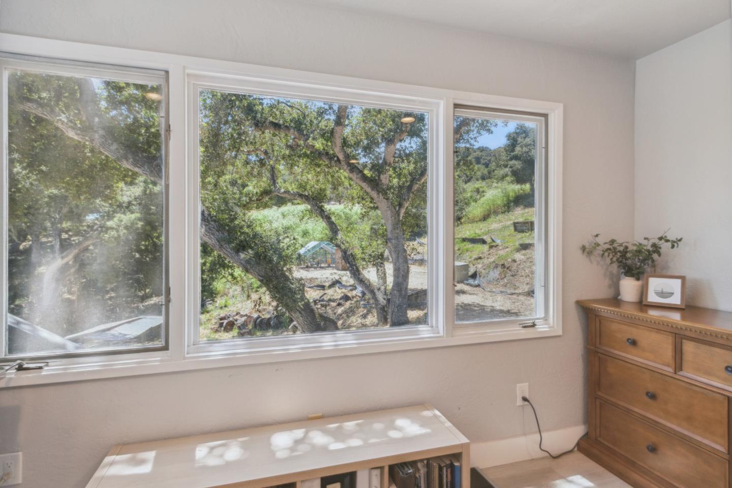 Detail Gallery Image 20 of 77 For 26045 Toro Rd, Salinas,  CA 93908 - 4 Beds | 2 Baths