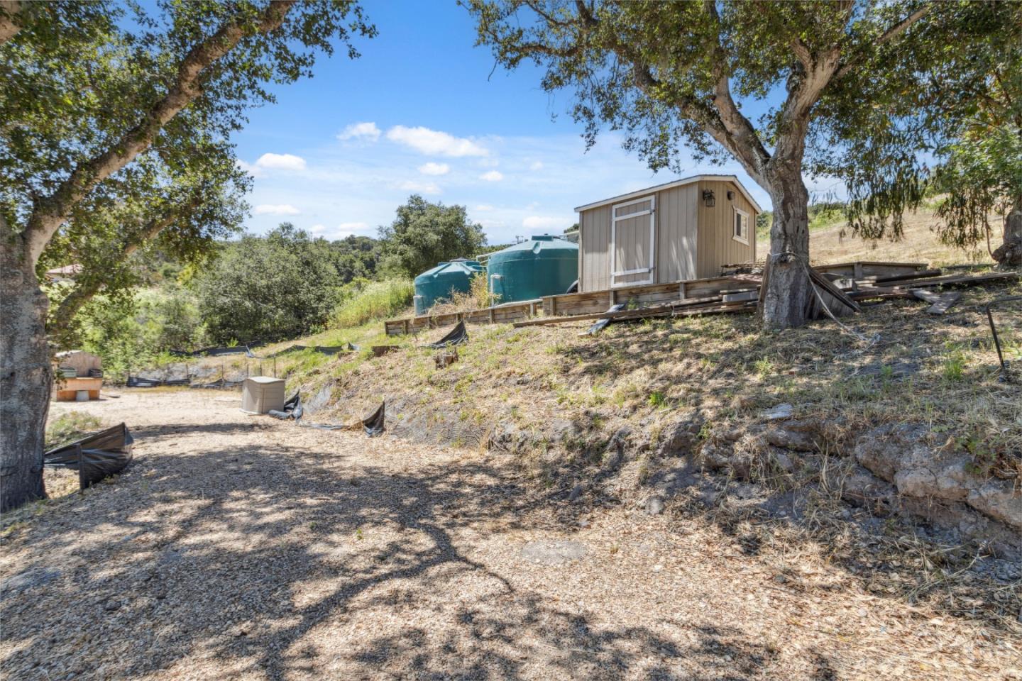 Detail Gallery Image 62 of 77 For 26045 Toro Rd, Salinas,  CA 93908 - 4 Beds | 2 Baths