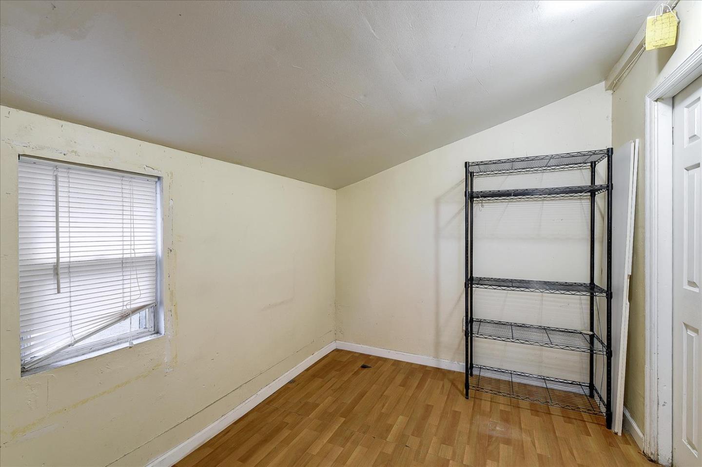 Detail Gallery Image 25 of 28 For 4298 Vineland Ave, North Hollywood,  CA 91602 - 3 Beds | 1 Baths