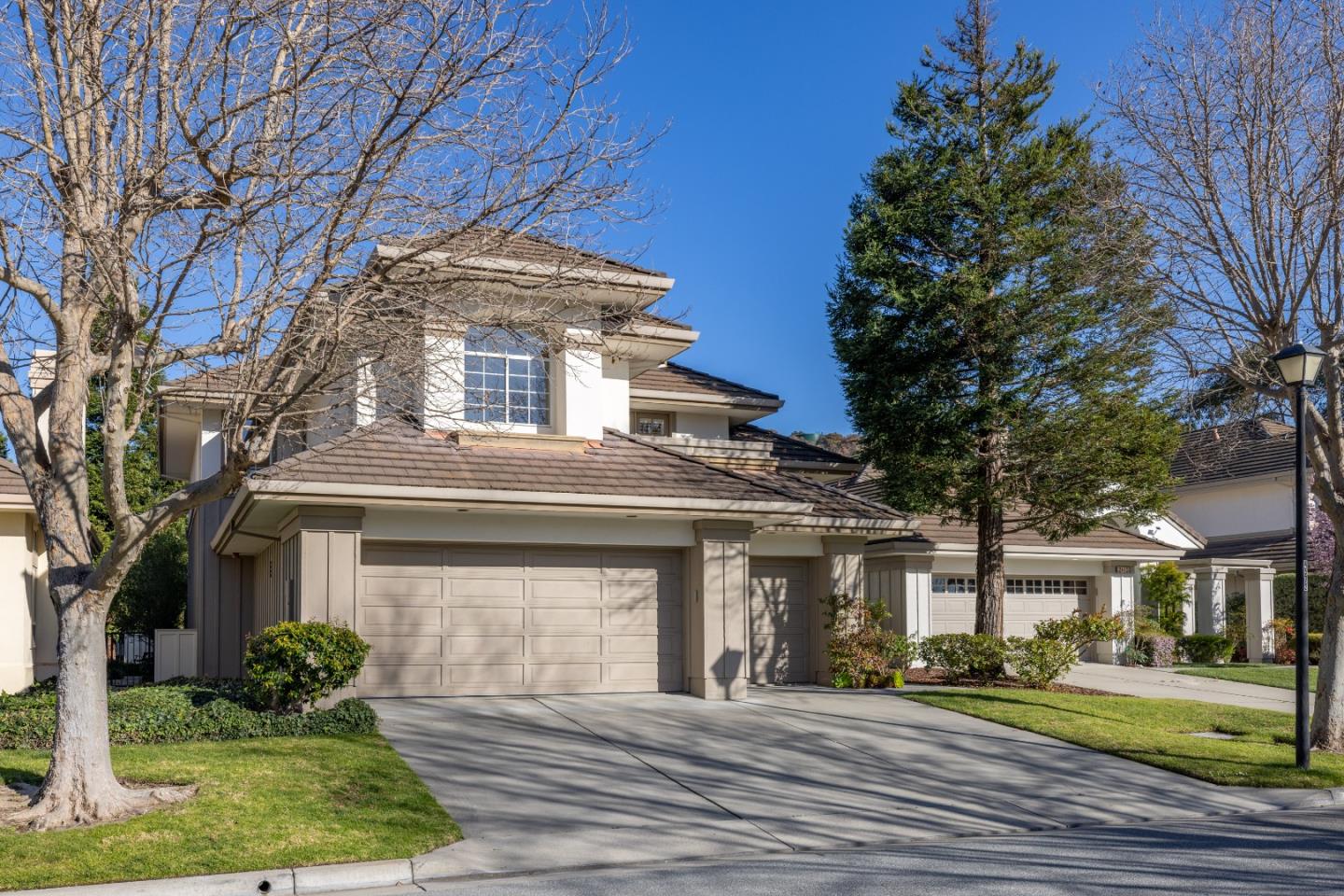 Detail Gallery Image 2 of 27 For 24125 Mallard Ct, Salinas,  CA 93908 - 4 Beds | 3 Baths