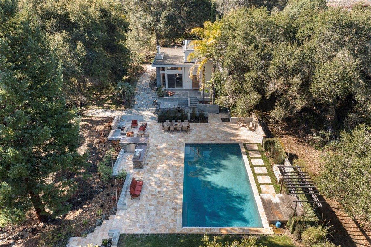 Detail Gallery Image 2 of 88 For 28140 Story Hill Ln, Los Altos Hills,  CA 94022 - 5 Beds | 4/1 Baths