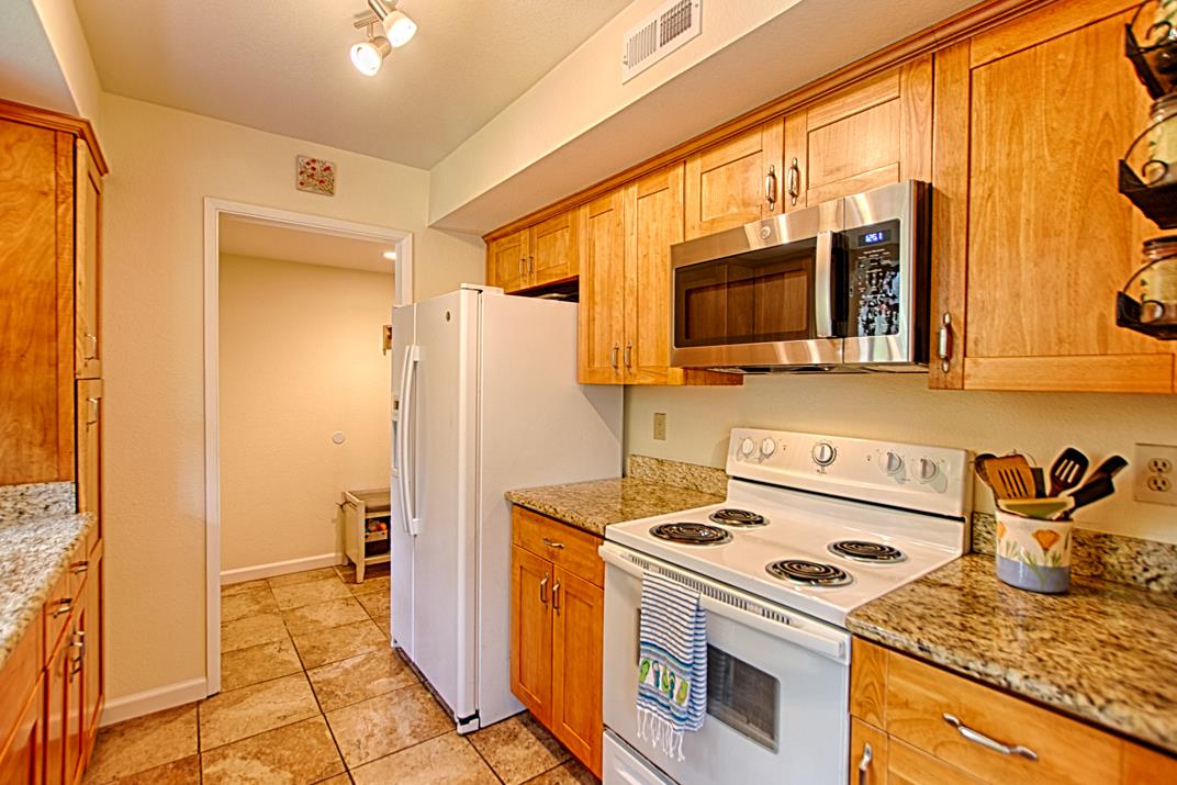 Detail Gallery Image 5 of 20 For 111 Bean Creek Rd #101,  Scotts Valley,  CA 95066 - 2 Beds | 2 Baths