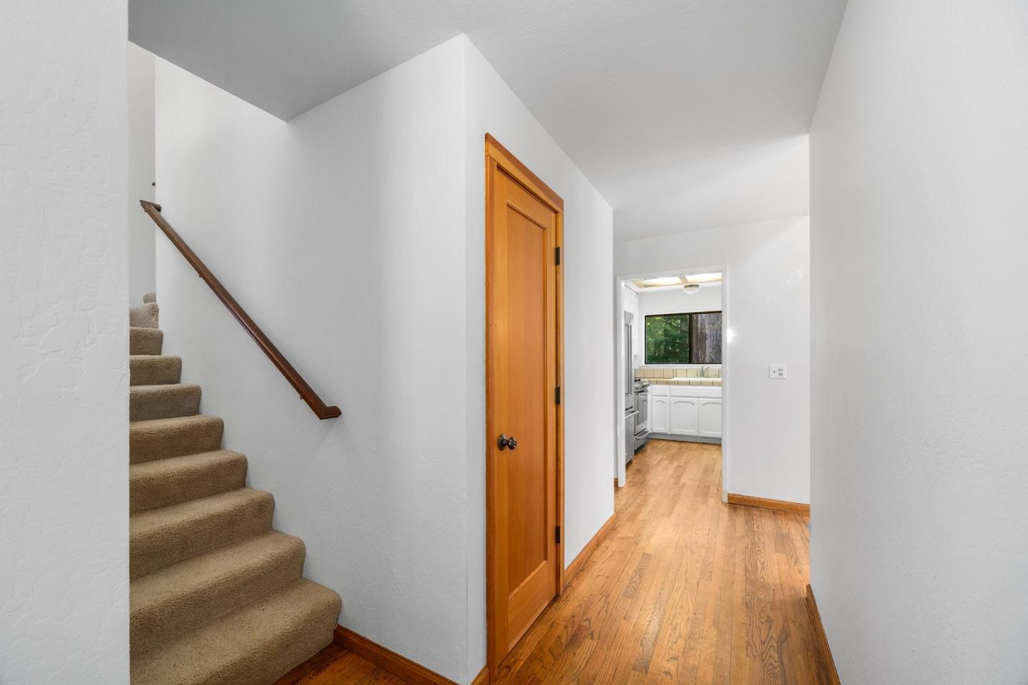 Detail Gallery Image 22 of 52 For 9755 Empire Grade, Santa Cruz,  CA 95060 - 3 Beds | 2 Baths