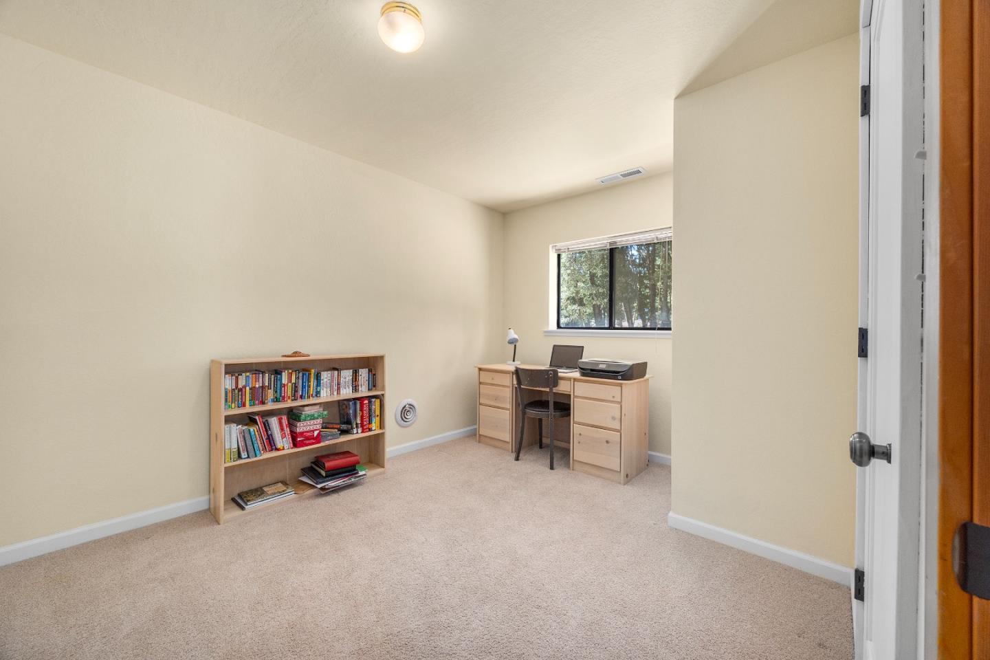 Detail Gallery Image 23 of 52 For 9755 Empire Grade, Santa Cruz,  CA 95060 - 3 Beds | 2 Baths