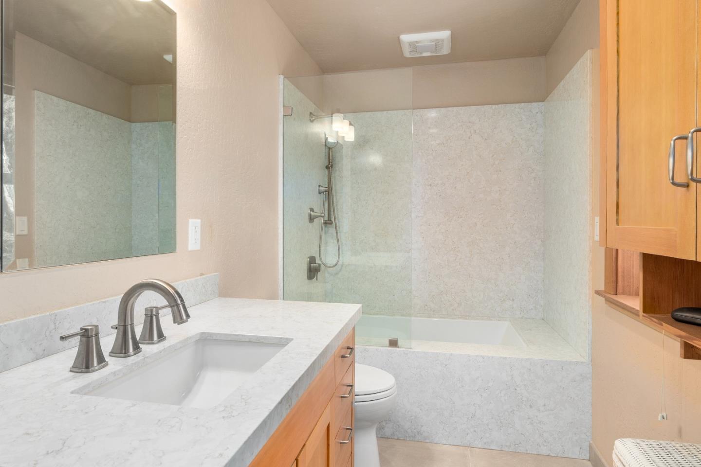 Detail Gallery Image 28 of 52 For 9755 Empire Grade, Santa Cruz,  CA 95060 - 3 Beds | 2 Baths