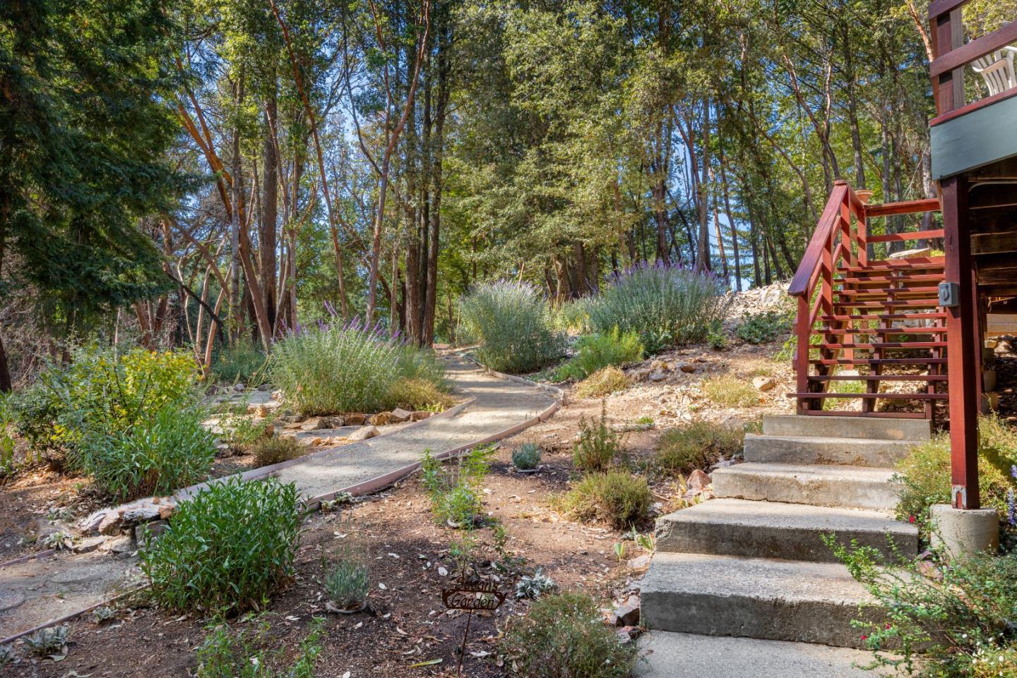 Detail Gallery Image 29 of 52 For 9755 Empire Grade, Santa Cruz,  CA 95060 - 3 Beds | 2 Baths