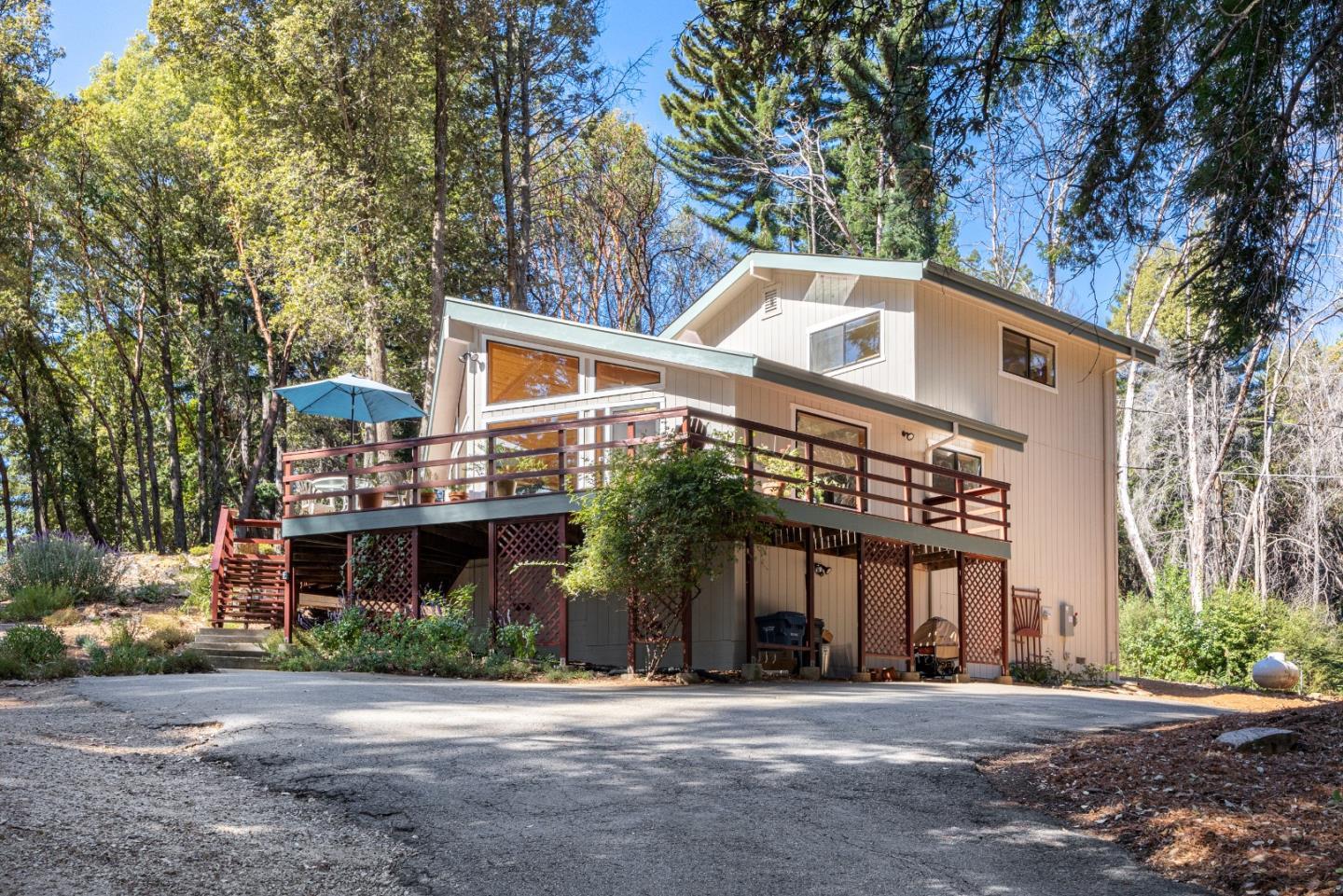 Detail Gallery Image 33 of 52 For 9755 Empire Grade, Santa Cruz,  CA 95060 - 3 Beds | 2 Baths