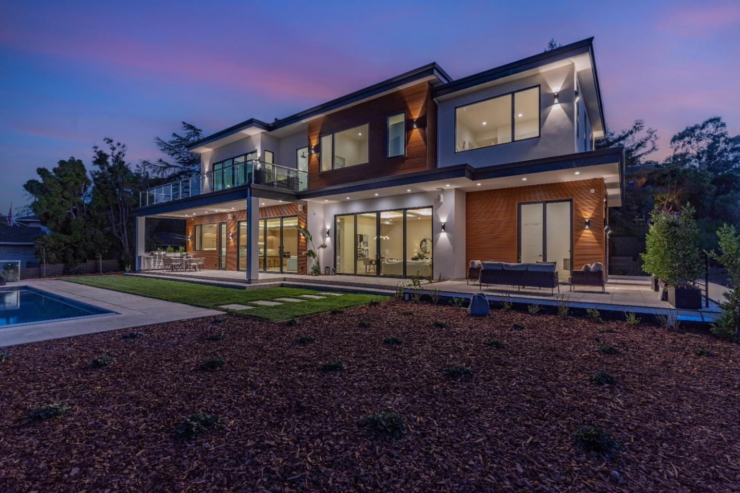 Detail Gallery Image 2 of 91 For 1221 Kenilworth Rd, Hillsborough,  CA 94010 - 8 Beds | 8/2 Baths