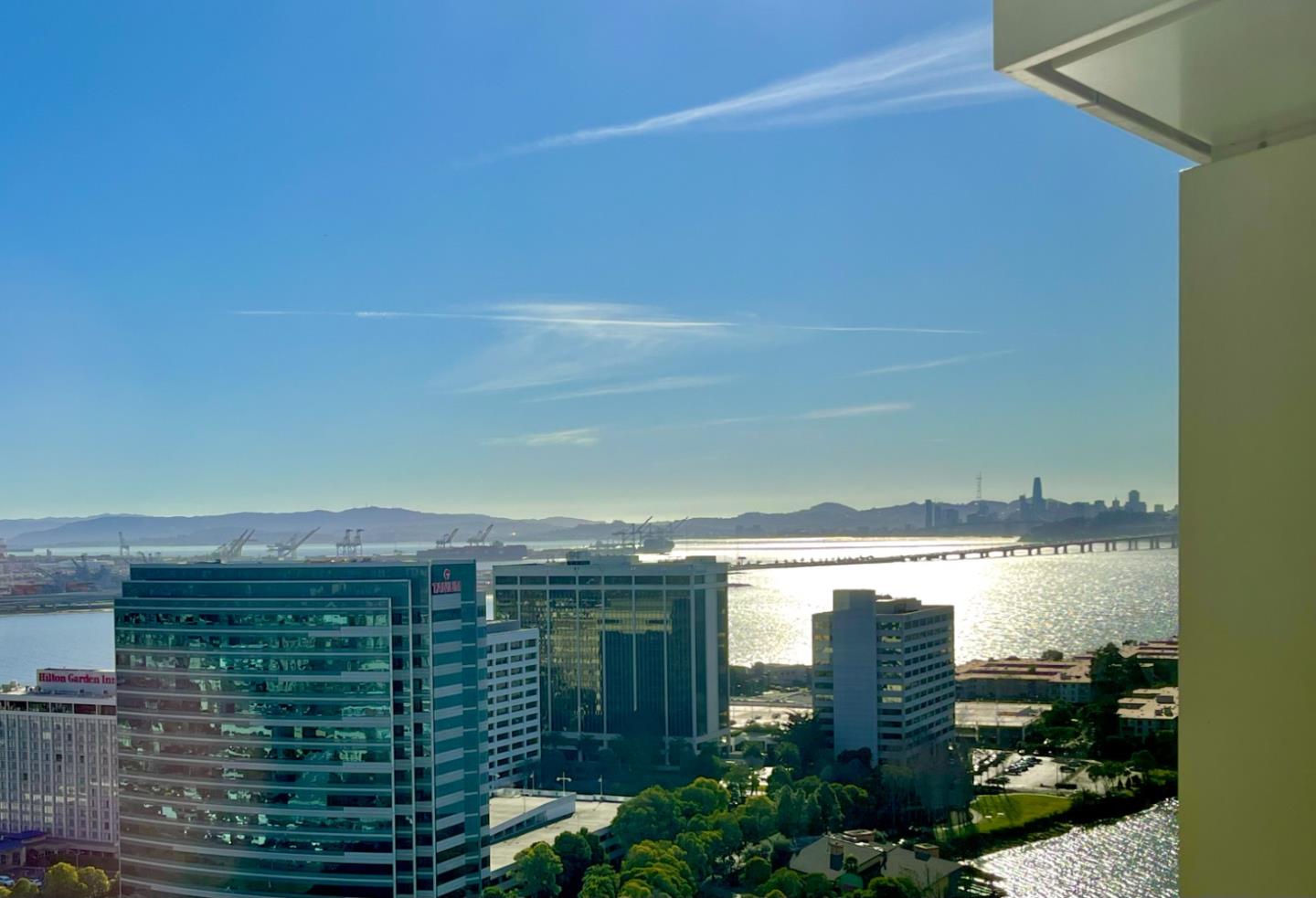 6363 Christie # 2701, Emeryville, California 94608, 1 Bedroom Bedrooms, ,1 BathroomBathrooms,Residential Lease,For Rent,6363 Christie # 2701,ML81997622