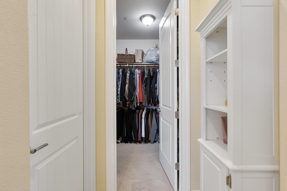 Detail Gallery Image 17 of 30 For 1618 Lily Ct, Hollister,  CA 95023 - 4 Beds | 2/1 Baths