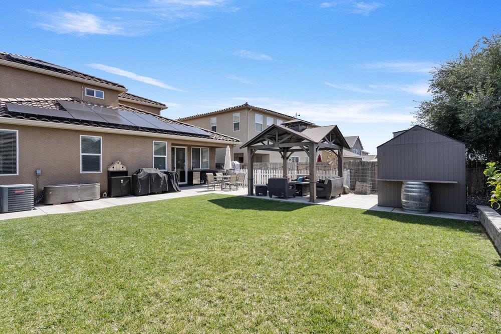 Detail Gallery Image 27 of 30 For 1618 Lily Ct, Hollister,  CA 95023 - 4 Beds | 2/1 Baths