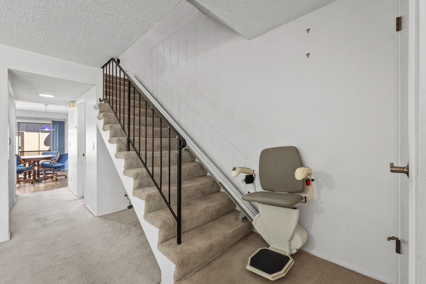 Detail Gallery Image 11 of 27 For 2324 Toiyabe Way, San Jose,  CA 95133 - 4 Beds | 2/1 Baths