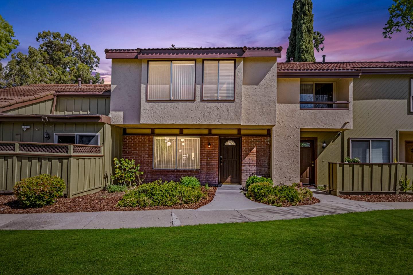 Detail Gallery Image 2 of 27 For 2324 Toiyabe Way, San Jose,  CA 95133 - 4 Beds | 2/1 Baths