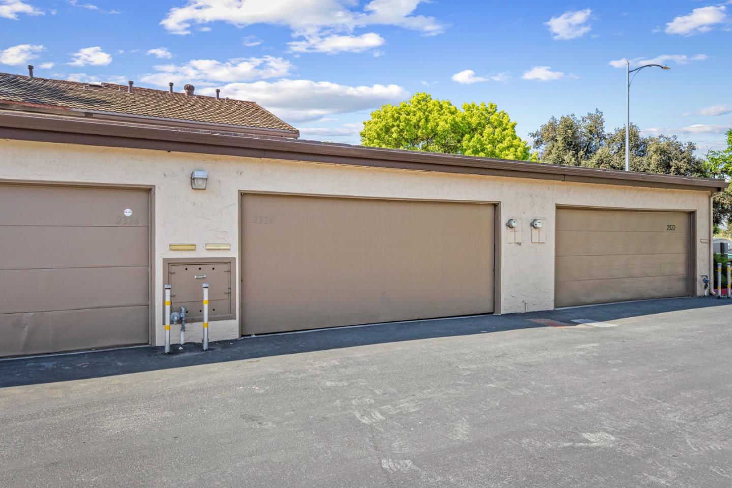 Detail Gallery Image 23 of 27 For 2324 Toiyabe Way, San Jose,  CA 95133 - 4 Beds | 2/1 Baths