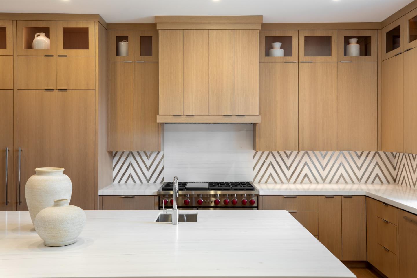 Detail Gallery Image 12 of 65 For 30 Adam Way, Atherton,  CA 94027 - 6 Beds | 6/2 Baths