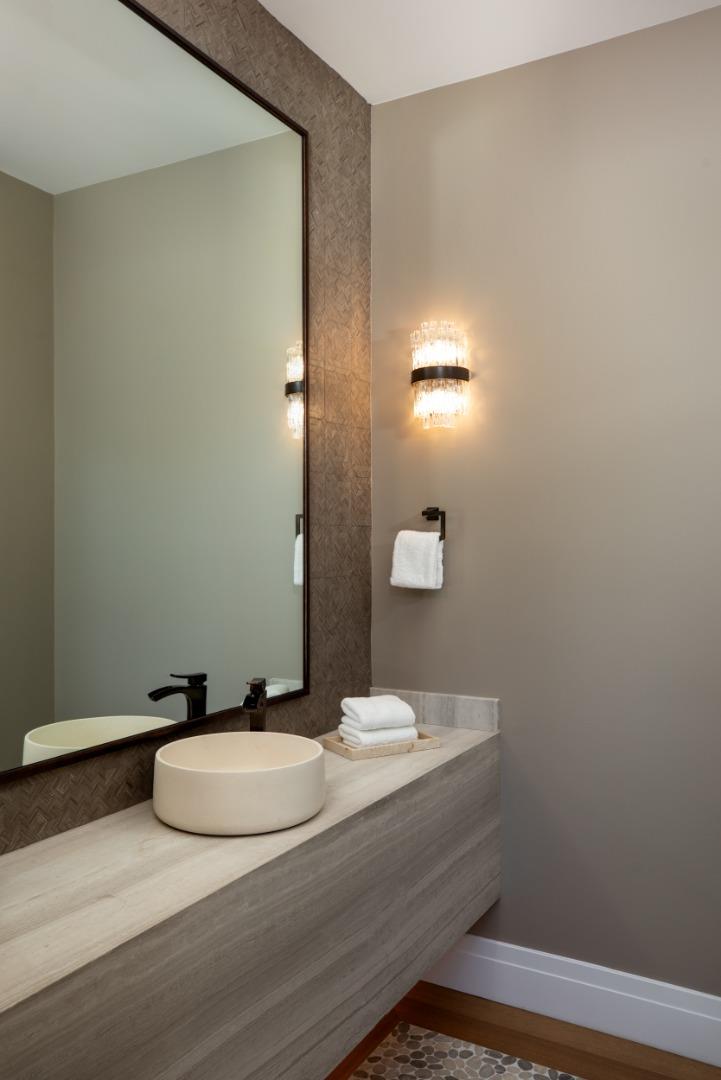 Detail Gallery Image 15 of 65 For 30 Adam Way, Atherton,  CA 94027 - 6 Beds | 6/2 Baths