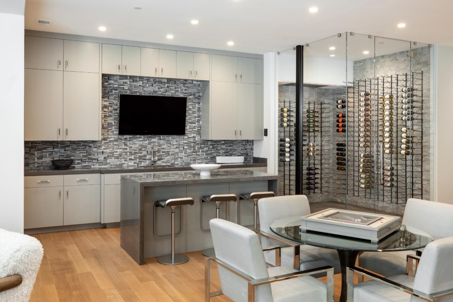Detail Gallery Image 43 of 65 For 30 Adam Way, Atherton,  CA 94027 - 6 Beds | 6/2 Baths