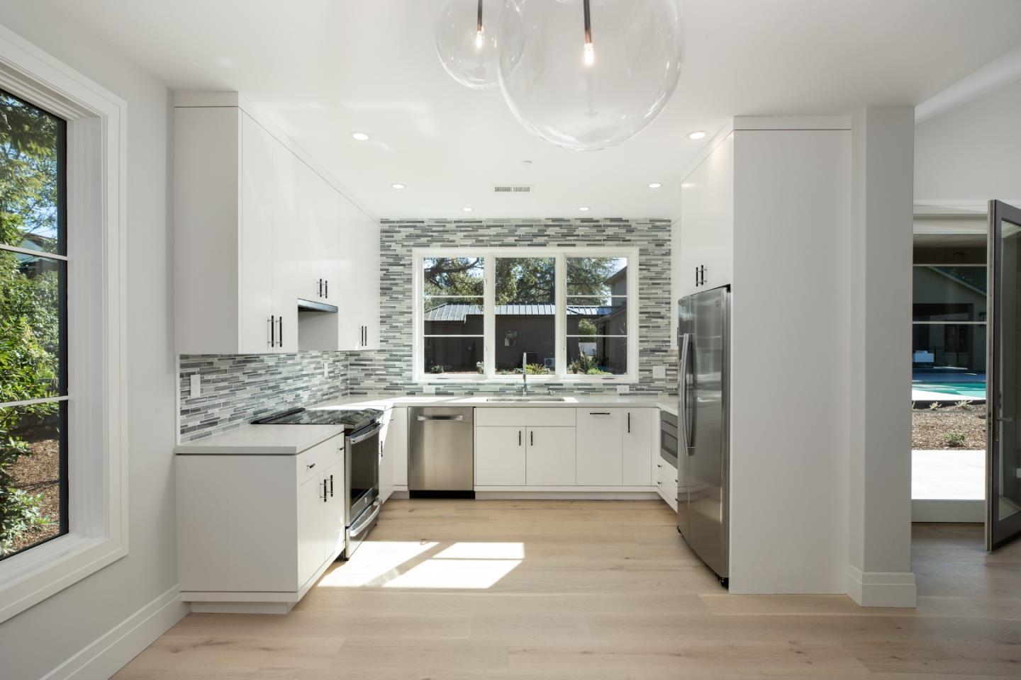 Detail Gallery Image 50 of 65 For 30 Adam Way, Atherton,  CA 94027 - 6 Beds | 6/2 Baths