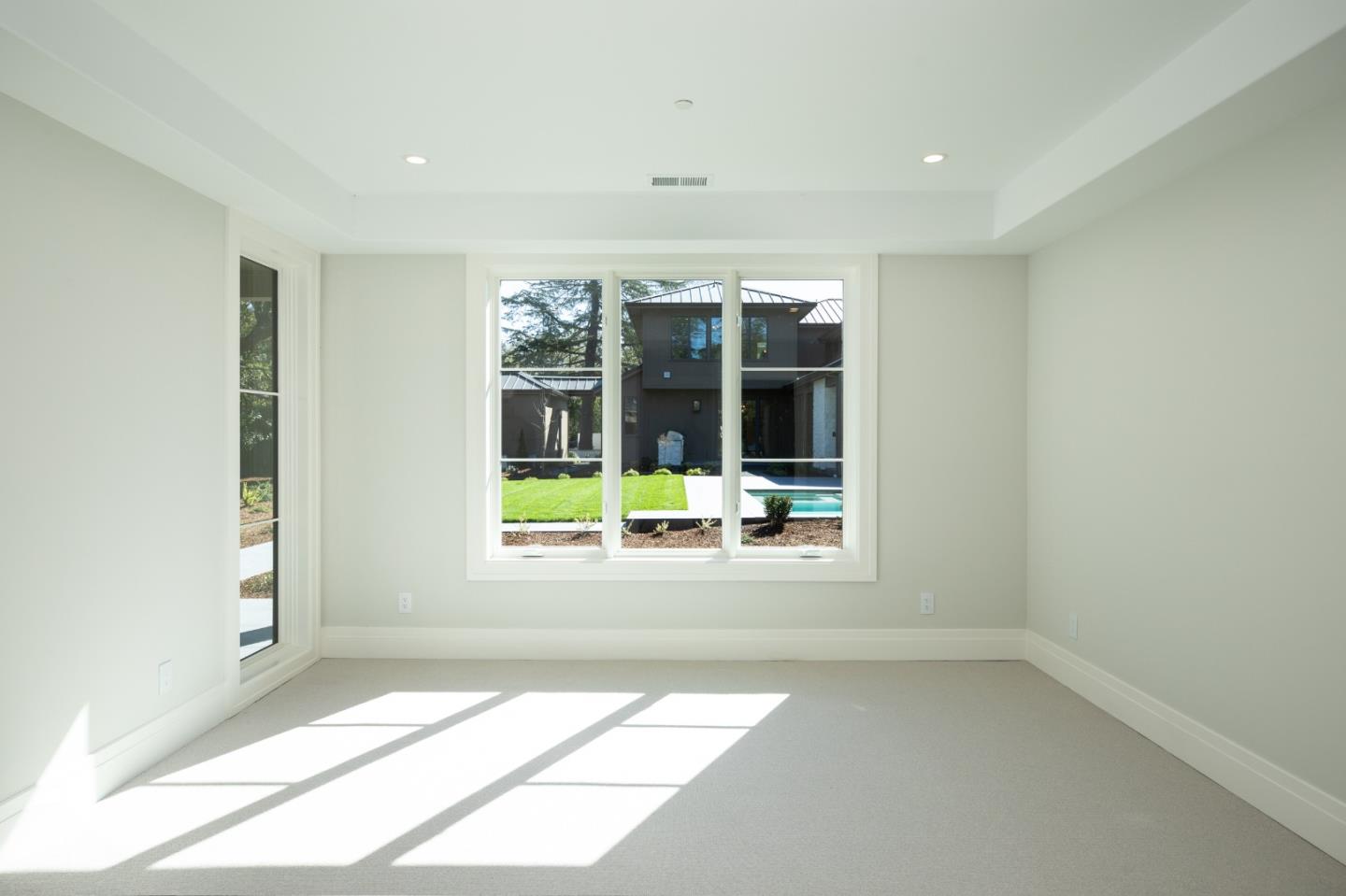 Detail Gallery Image 51 of 65 For 30 Adam Way, Atherton,  CA 94027 - 6 Beds | 6/2 Baths
