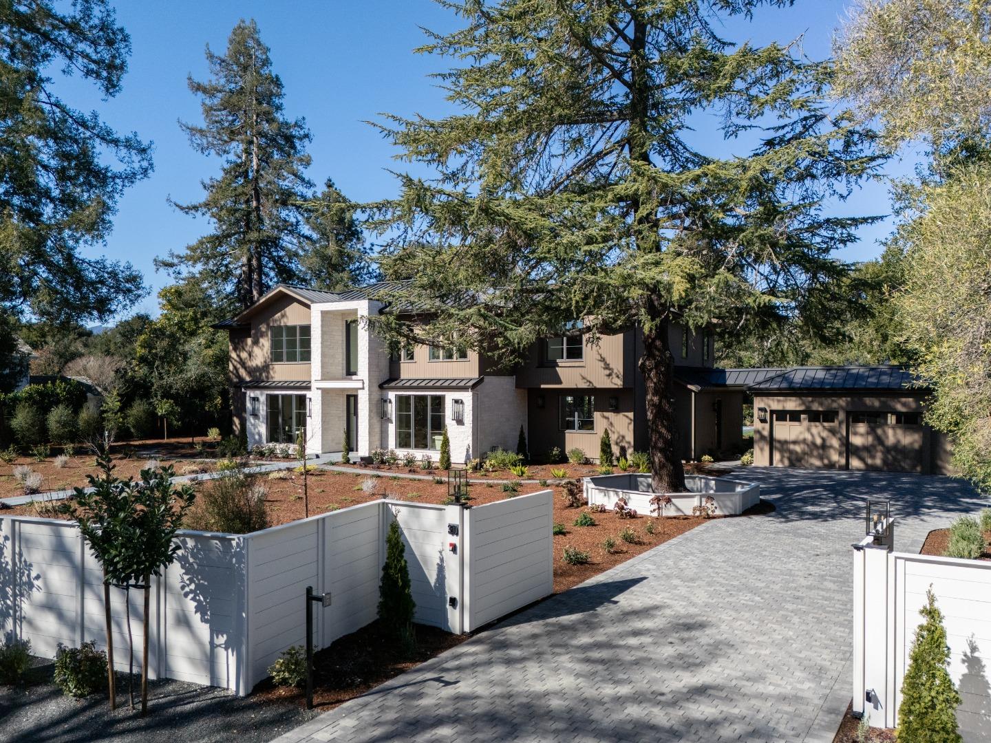 Detail Gallery Image 64 of 65 For 30 Adam Way, Atherton,  CA 94027 - 6 Beds | 6/2 Baths