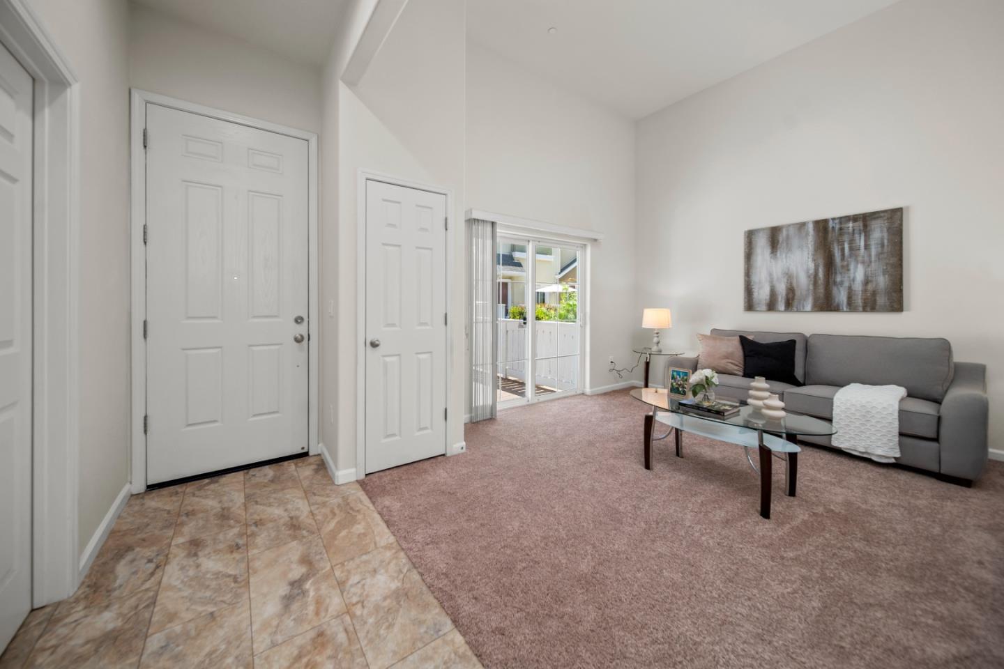 Detail Gallery Image 2 of 16 For 2759 Lavender Ter, San Jose,  CA 95111 - 3 Beds | 2/1 Baths