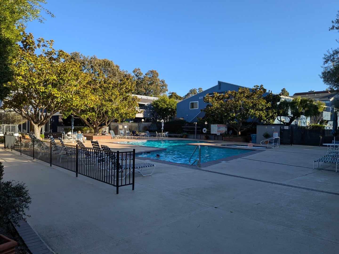 Detail Gallery Image 15 of 21 For 413 Piccadilly Pl #13,  San Bruno,  CA 94066 - 2 Beds | 1 Baths
