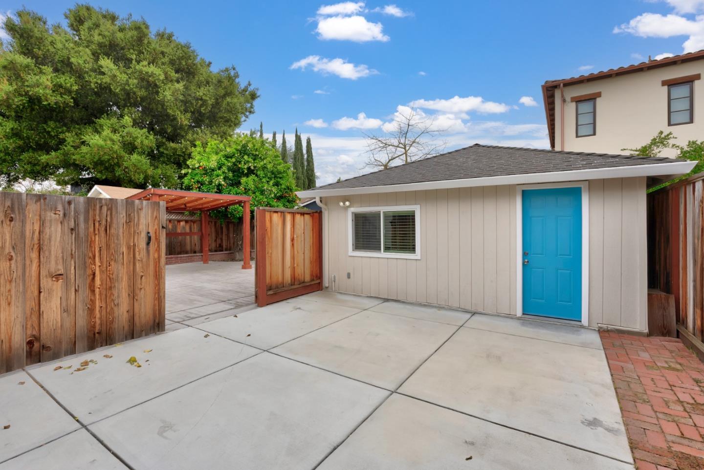 Detail Gallery Image 23 of 43 For 680 S 12th St, San Jose,  CA 95112 - 3 Beds | 2 Baths