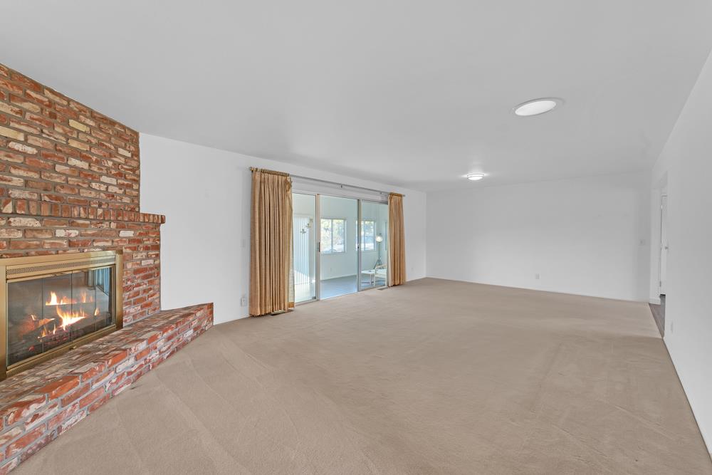 Detail Gallery Image 10 of 51 For 281 Donald Dr, Hollister,  CA 95023 - 3 Beds | 2 Baths