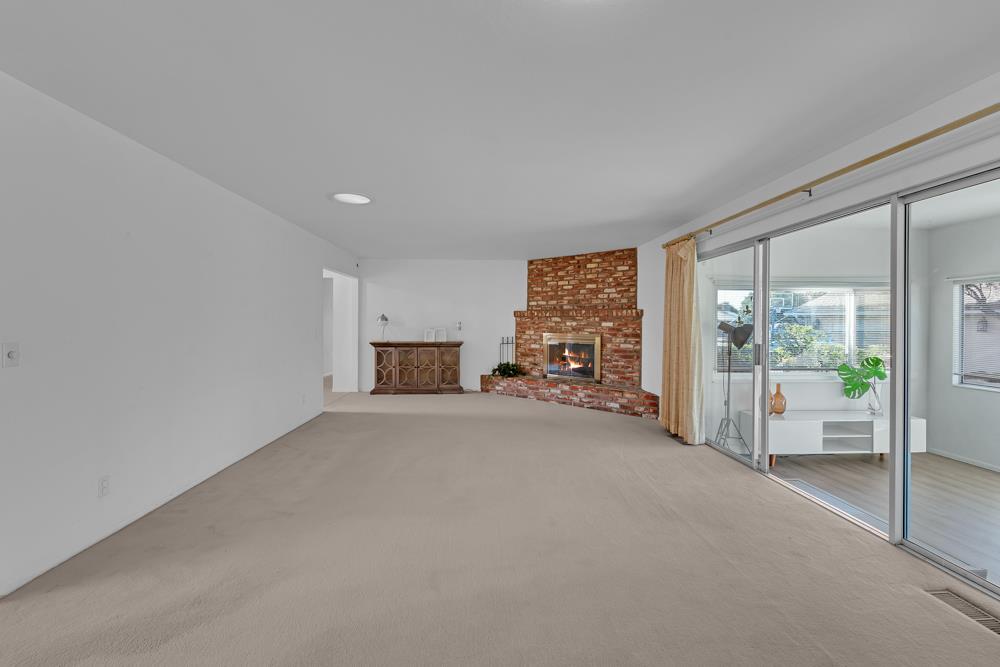 Detail Gallery Image 12 of 51 For 281 Donald Dr, Hollister,  CA 95023 - 3 Beds | 2 Baths