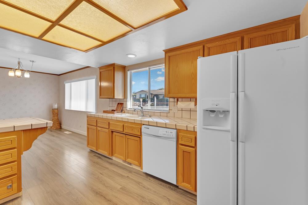 Detail Gallery Image 16 of 51 For 281 Donald Dr, Hollister,  CA 95023 - 3 Beds | 2 Baths