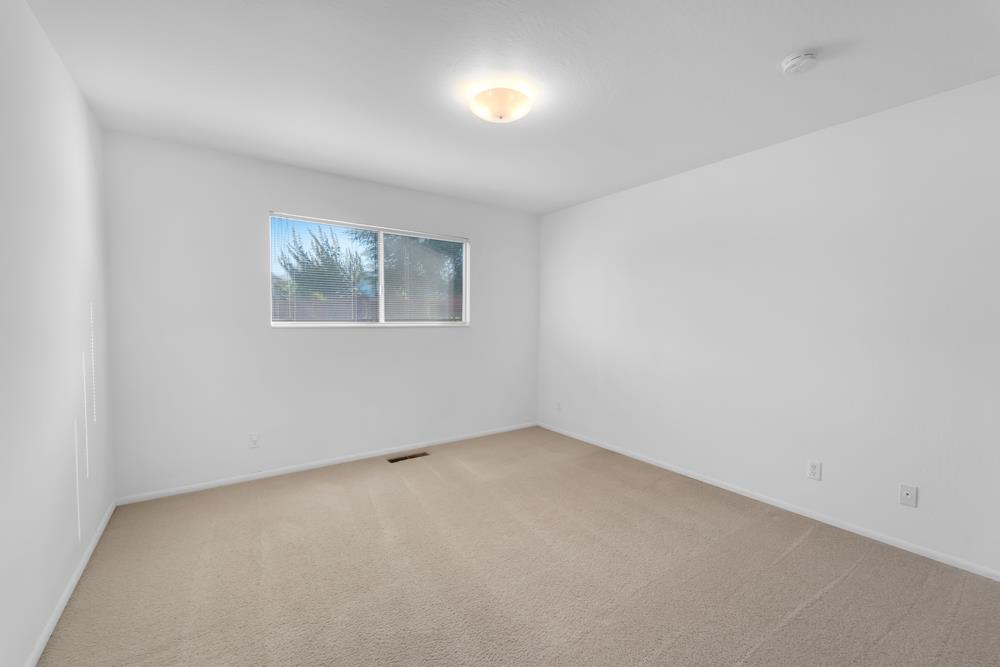 Detail Gallery Image 26 of 51 For 281 Donald Dr, Hollister,  CA 95023 - 3 Beds | 2 Baths