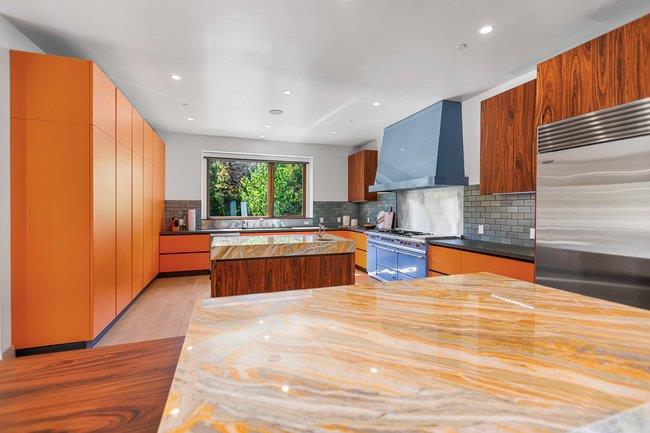 Detail Gallery Image 15 of 114 For 14835 Baranga Ln, Saratoga,  CA 95070 - 7 Beds | 6/2 Baths