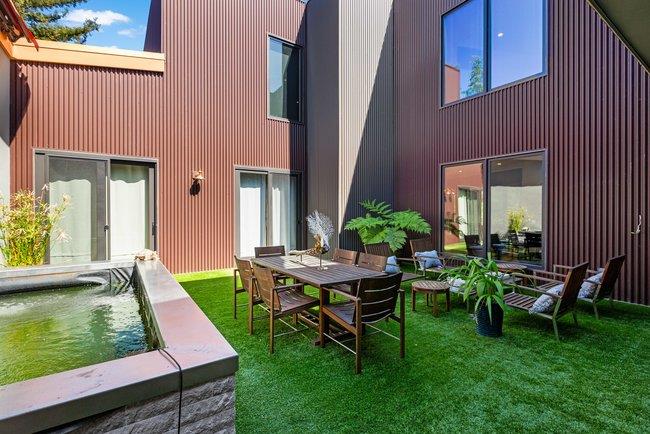 Detail Gallery Image 39 of 114 For 14835 Baranga Ln, Saratoga,  CA 95070 - 7 Beds | 6/2 Baths
