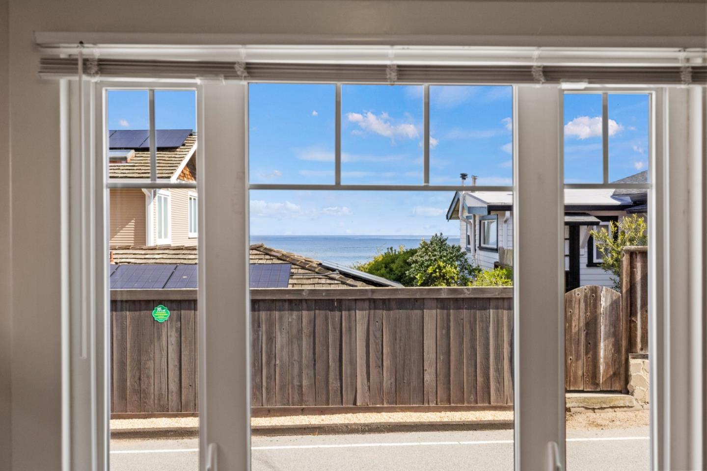 Detail Gallery Image 23 of 44 For 687 & 689 Mermaid Ave, Pacific Grove,  CA 93950 - 2 Beds | 1 Baths