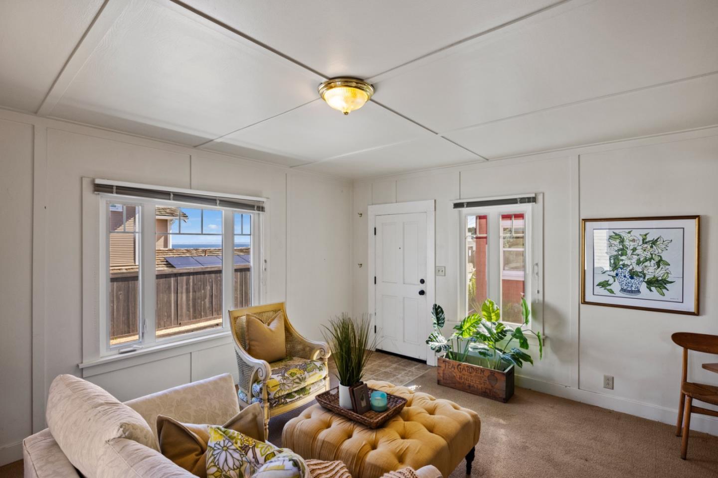 Detail Gallery Image 25 of 44 For 687 & 689 Mermaid Ave, Pacific Grove,  CA 93950 - 2 Beds | 1 Baths