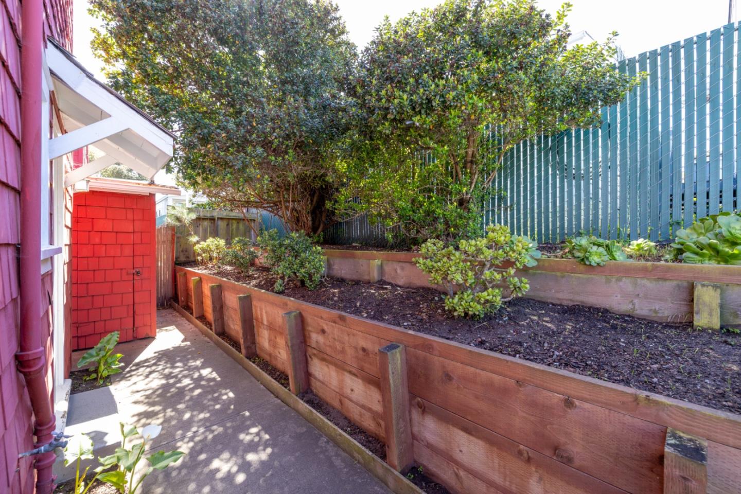 Detail Gallery Image 41 of 44 For 687 & 689 Mermaid Ave, Pacific Grove,  CA 93950 - 2 Beds | 1 Baths