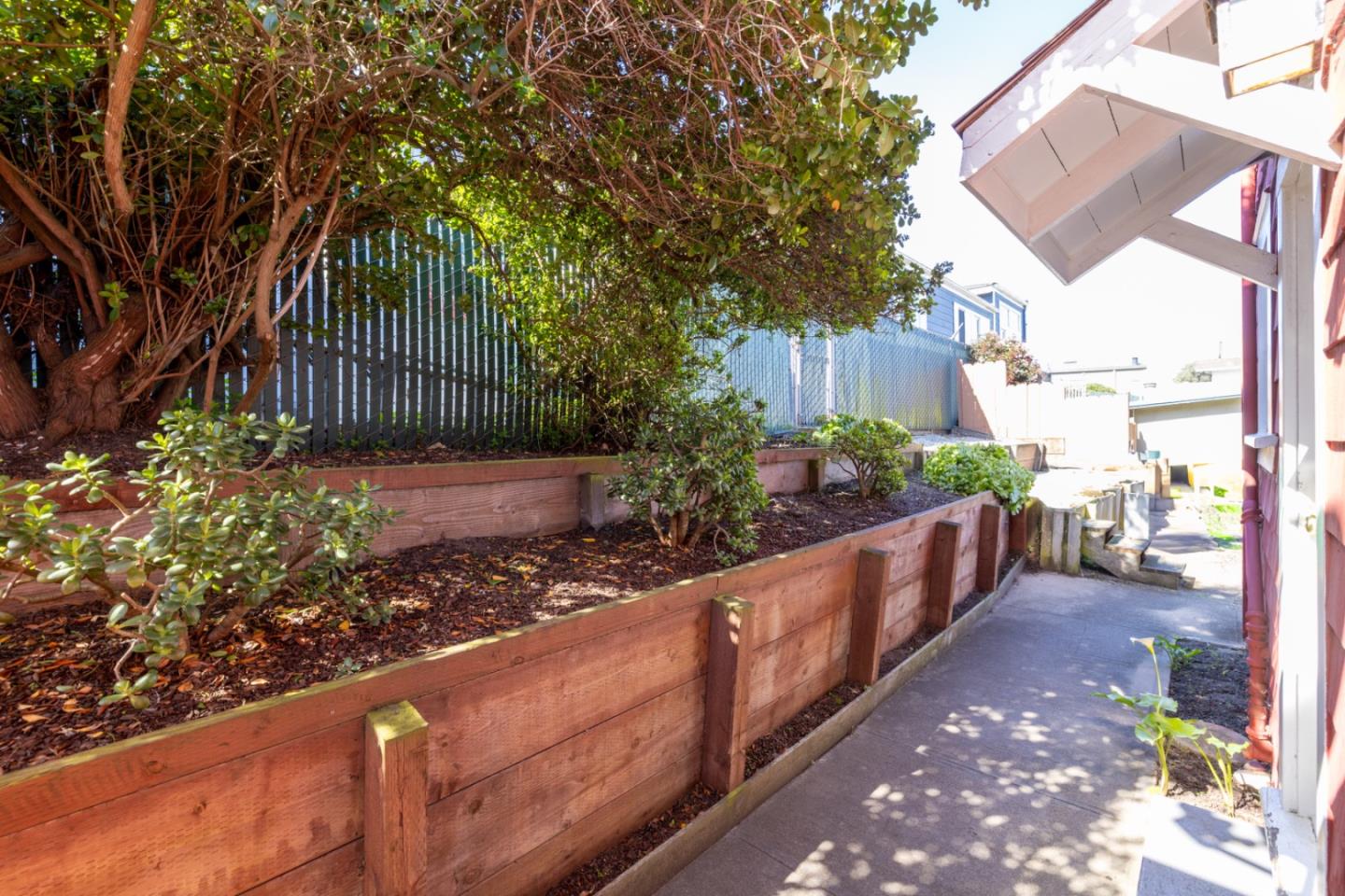 Detail Gallery Image 42 of 44 For 687 & 689 Mermaid Ave, Pacific Grove,  CA 93950 - 2 Beds | 1 Baths