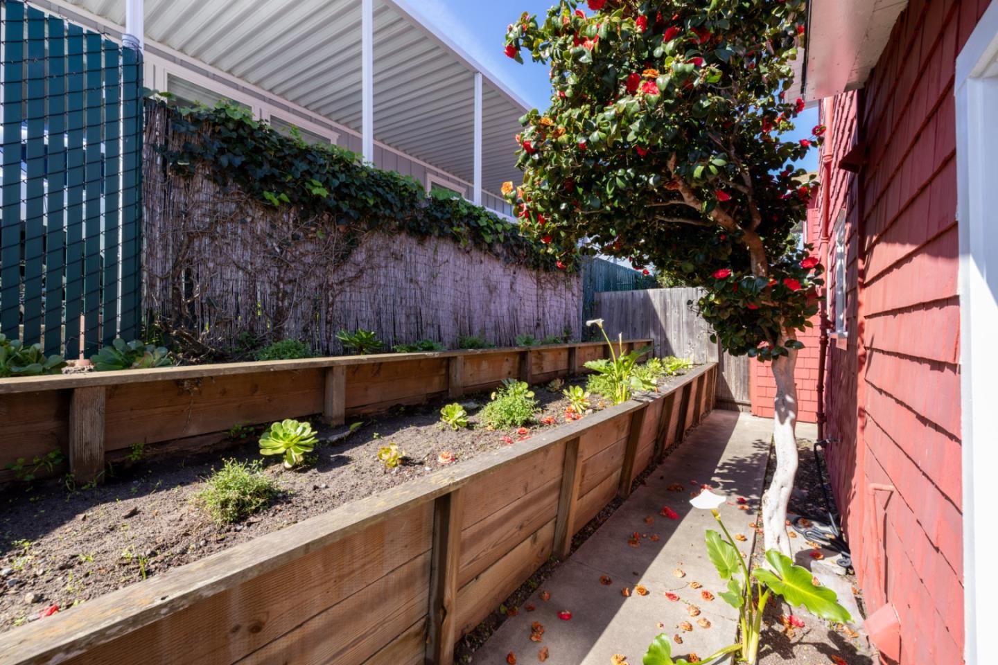 Detail Gallery Image 44 of 44 For 687 & 689 Mermaid Ave, Pacific Grove,  CA 93950 - 2 Beds | 1 Baths