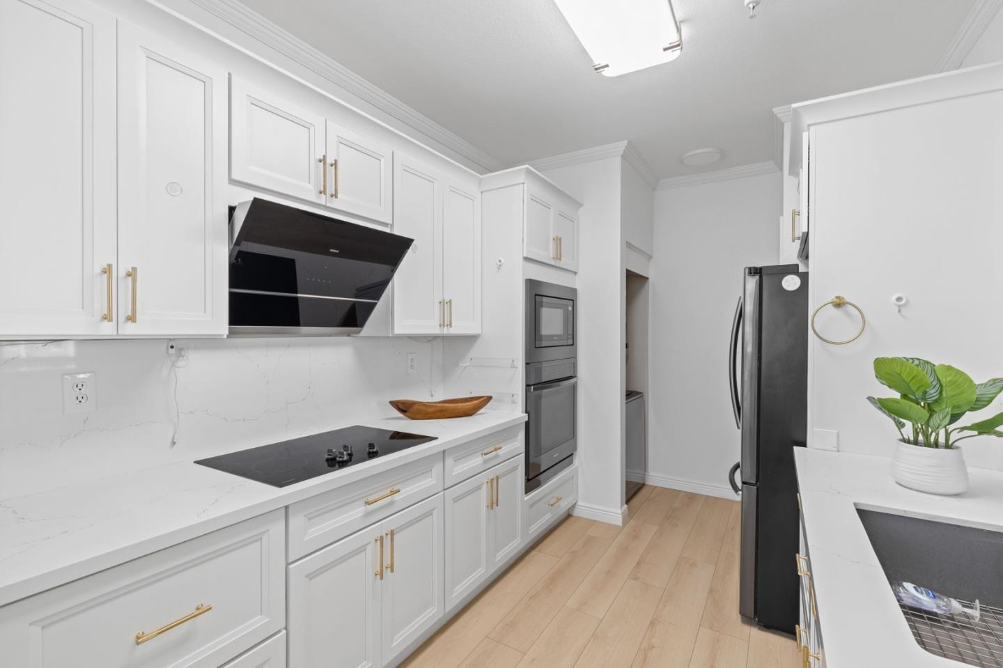 Detail Gallery Image 6 of 28 For 250 Santa Fe Ter #219,  Sunnyvale,  CA 94085 - 2 Beds | 2 Baths