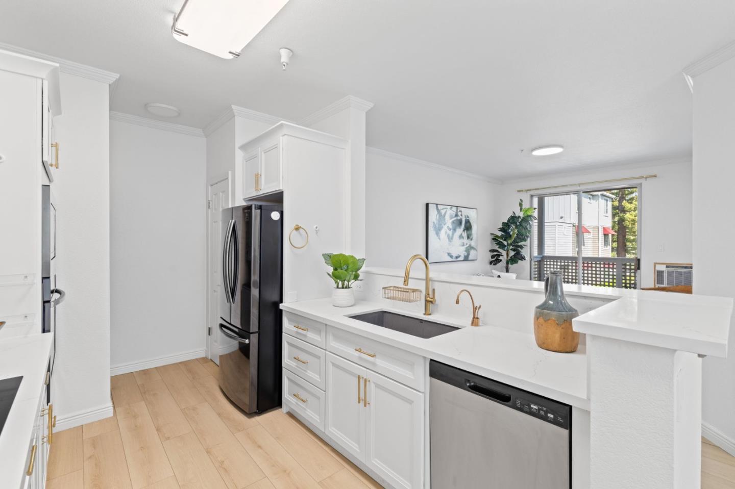 Detail Gallery Image 7 of 28 For 250 Santa Fe Ter #219,  Sunnyvale,  CA 94085 - 2 Beds | 2 Baths
